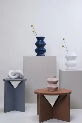 Romantic Rhombus Monochrome vase