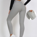 Signore alla moda jodhpurs che cavalca abbigliamento equestre