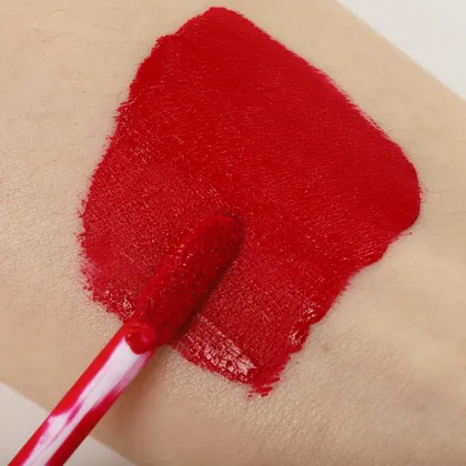 Long-Lasting Waterproof Matte Liquid Lipstick for Romantic Beauty
