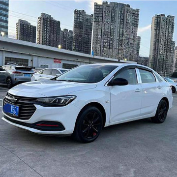 Auto usata Chevrolet Monza 2020 Berlina rossa ibrida lieve ibrida 320t DCT