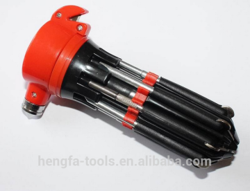 With screw multi-function car lifesaving hammer