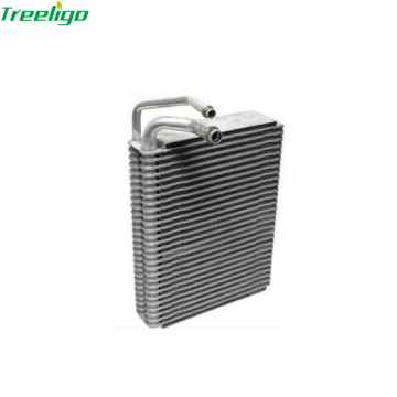 AC Evaporator for Q7 Cayenne 4L1820103 7P0820101B" could be simplified to "Q7 Cayenne AC Evaporator 4L1820103 7P0820101B" for a search engine title. However, if we need to make it more concise while retaining key information, "Q7 Cayenne AC Evaporator 4L1