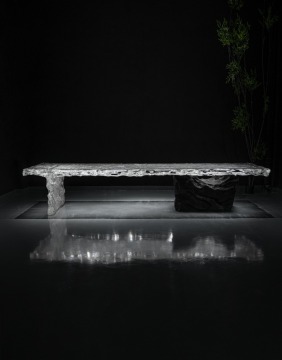 Frosted Crystal Tea Table With Black Stone Leg