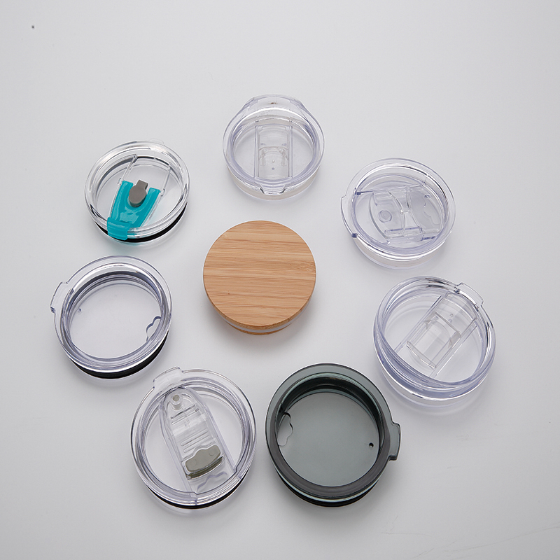 coffee tumbler with different lids