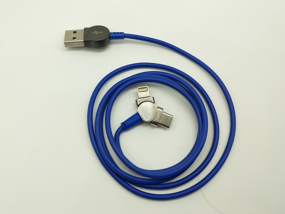 Usb A To Lighting And Usb C Connector