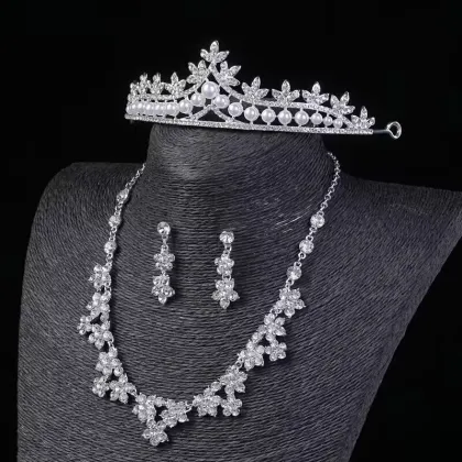 Handmade crystal diamond bridal headwear