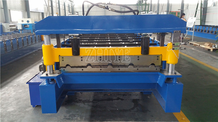 roofing sheet machine