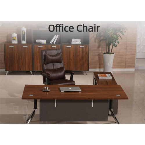 Chaise de bureau en cuir marron avec reproche télescopique