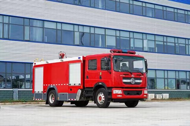 Dongfeng Euro 3 Euro 4 Fire Firemanker Car