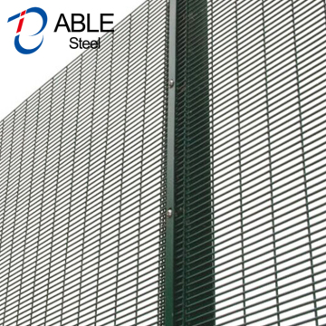 PVC coated anti-climb high security fence