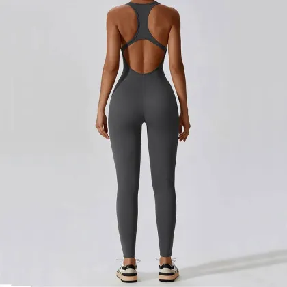 Women's Yoga and Fitness Outfits: Activewear, Pilates, Workout Clothes, and Gym Sets