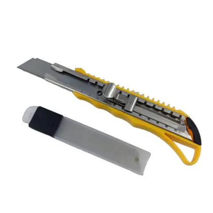 DEWEN China Factory Art Knife with Plastic Handle - Utility Knife with Blade