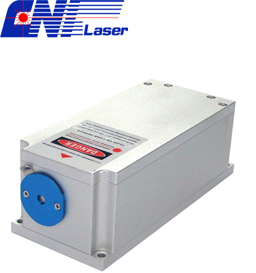 588nm narrow line width laser with low noise