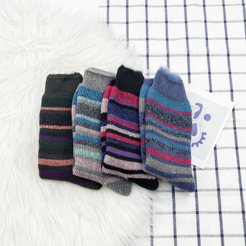 Chaussettes en coton côtelé colorées personnalisées