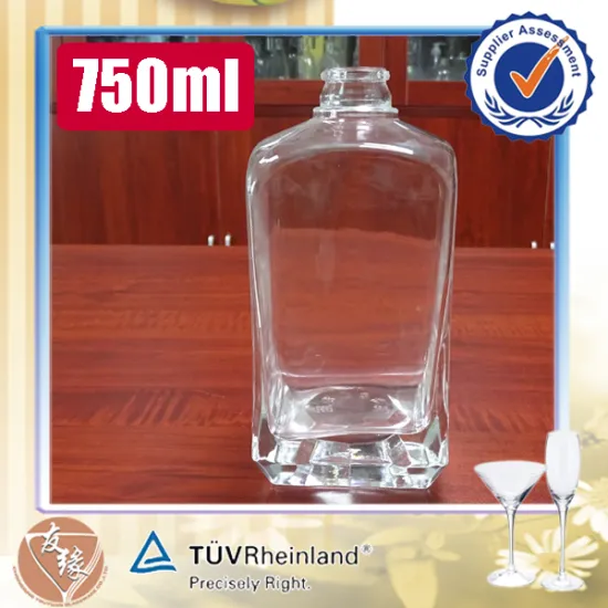 Food grade high flint square glass whiskey bottle 750ml