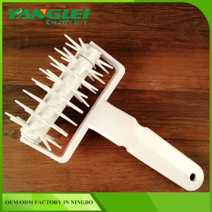 Pizza Dough Roller Docker Crisper Crust Pastry Pie Spiked Pitter Baking Bakeware