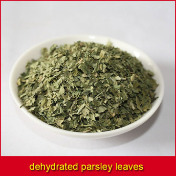 dehydrated parsley leaves