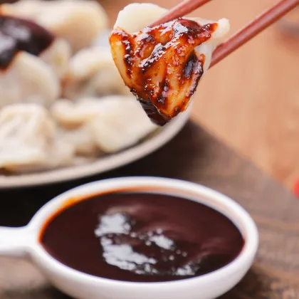 Hot and numbing oil chili sauce