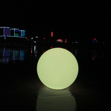 Boule LED d&#39;extérieur à changement de couleur RGB