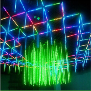 Tubo DMX vertical 3D RGB para iluminación de club