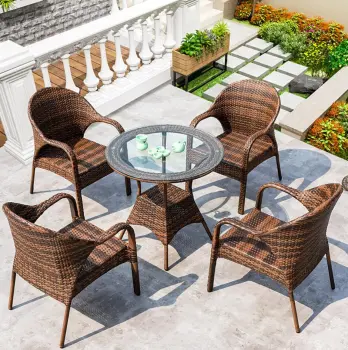 Hot Design Rattan Outdoor Dining Table and Chair Set