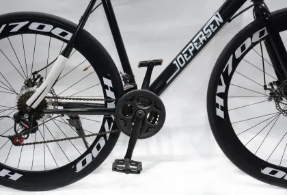 Men's 700C Trinx Carbon Road Bike - 22 Speed Disc Brake Bicycle