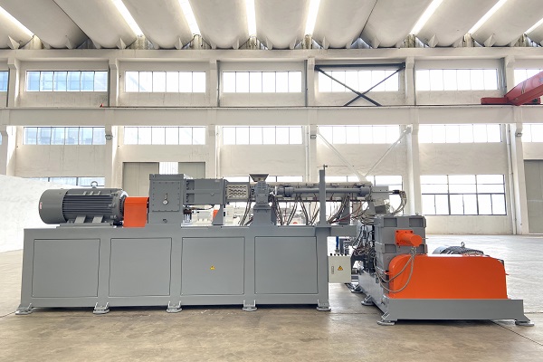 PP/ Pet/ PE Masterbatch Co-Rotating Twin Screw Extruder