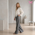 Pantaloni rilassati drappeggiati a gamba larga
