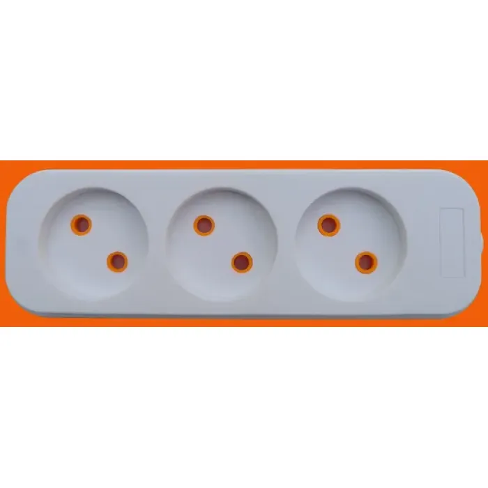Soket Multi Triple Putih 16A Baru