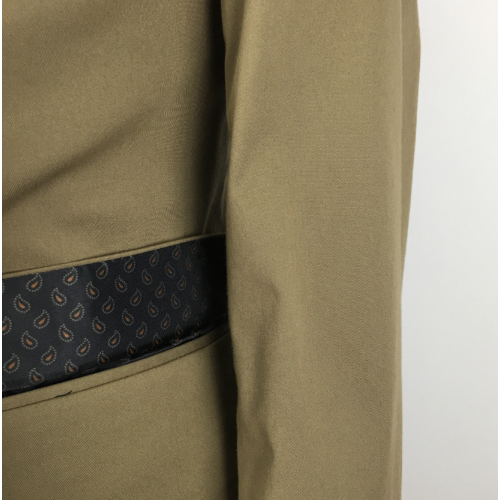 Well-designed Men's Suits Army green color suit