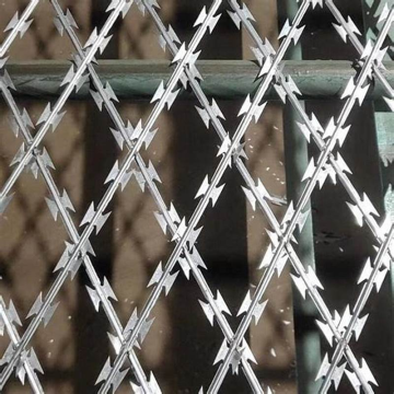 Alambre Concertina de Seguridad con Cuchillas de Acero
