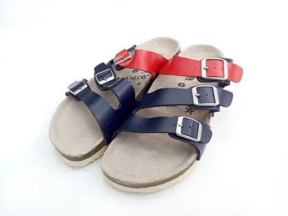 Wholesales women beach sandals slip-on casual slippers outdoor