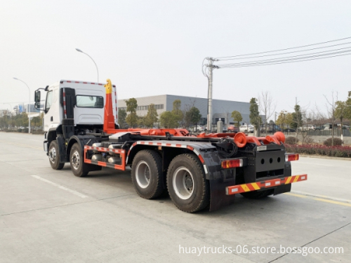 8X4 Liuqi Chenglong Hook Lift Garbage Truck - Roll On Roll Off