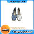 Chaussures de vacances à enfiler naturelles paresseuses