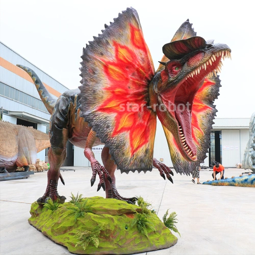 animatronic Dilophosaurus
