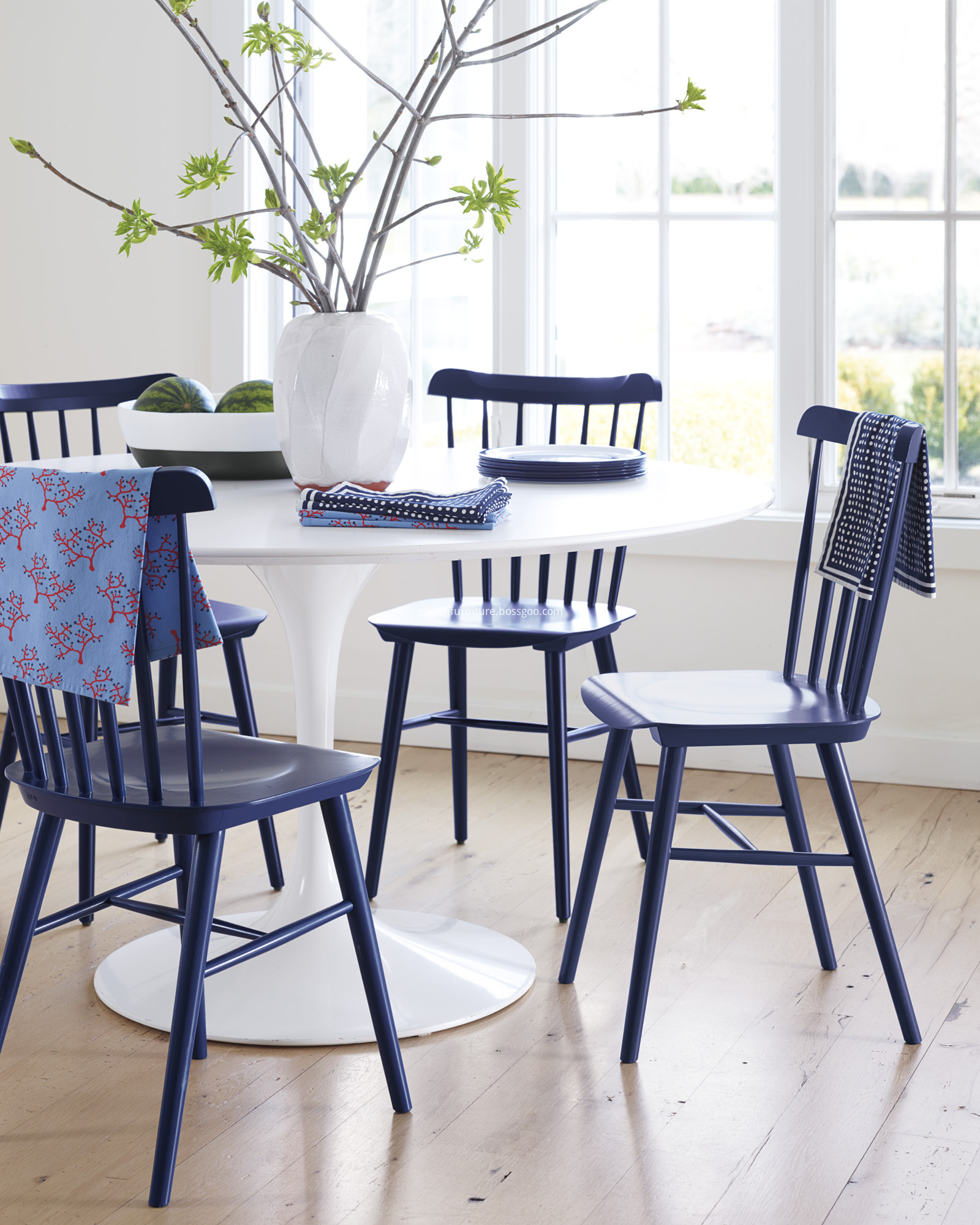 Tucker dining chair