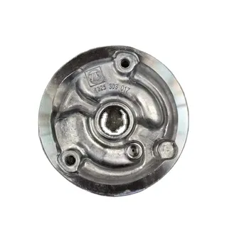 Suitable ZF Transmissions Pump Cover 1325303017 for SINOTRUK HOWO Truck Gearbox Parts