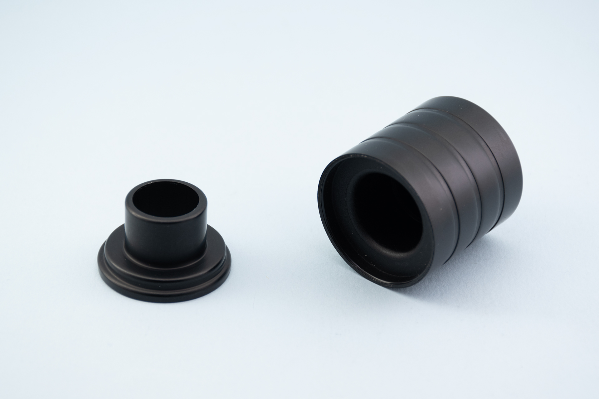 FEA 15mm Matte Black Magnetic Perfume Cap