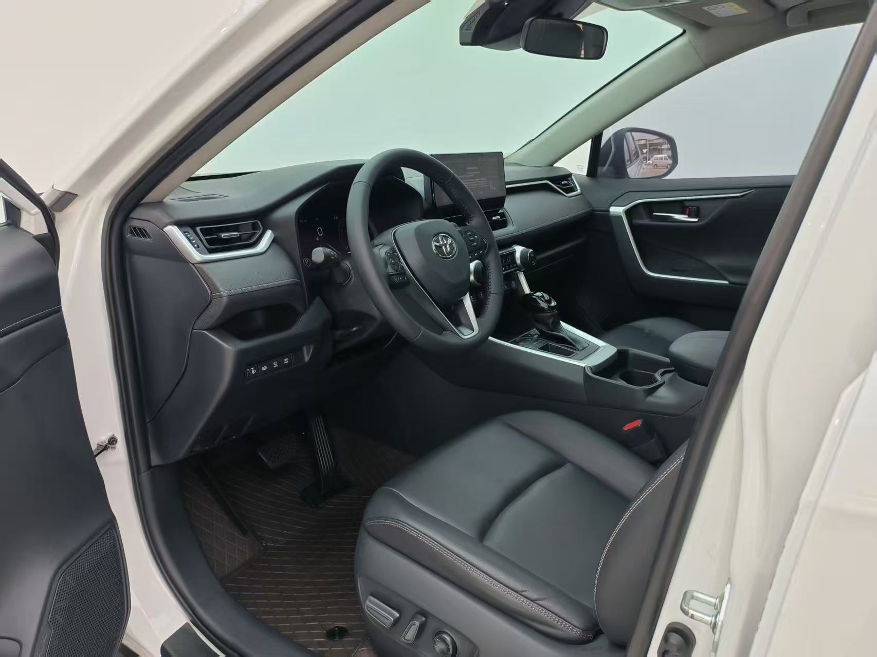 Used Toyota RAV4 2 0L CVT 2023