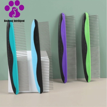 Efficient Pet Grooming Comb for Delicate Areas