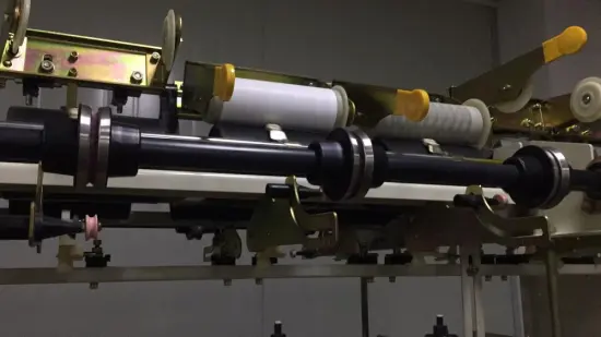 High efficiency rimless twisting machine