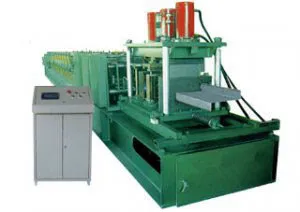 Machinery hydrulic motor Z purlin roll forming machine for sale