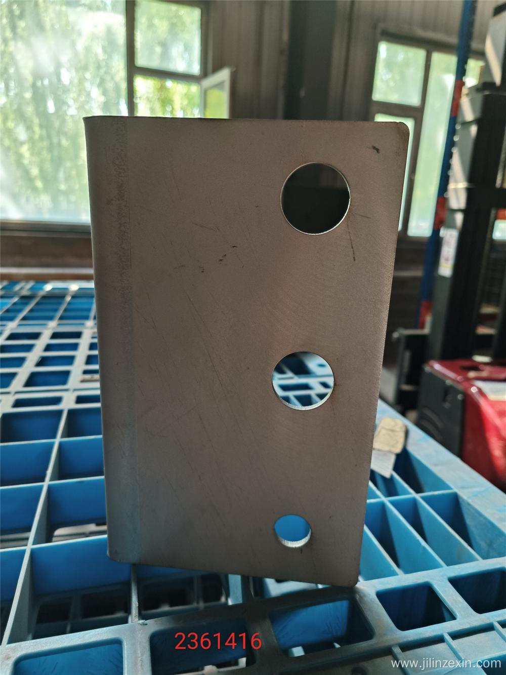 Large Metal Brake Mounting Hanging Plate