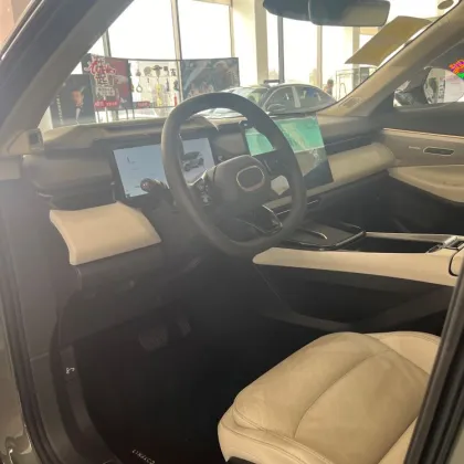 Lynk & Co 08: Chinese Luxury Hybrid SUV