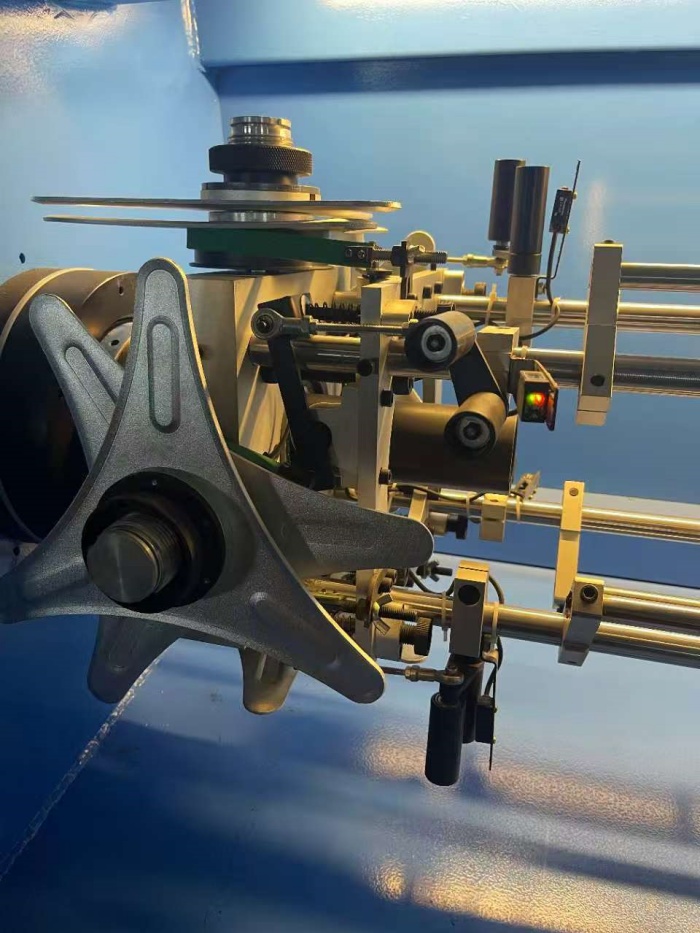 High Speed Paper Taping Machine-1 (8)