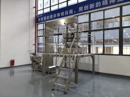 Automatic Vertical Packaging Machine for Snack Foods: Potato Chips, Popcorn, and Shrimp