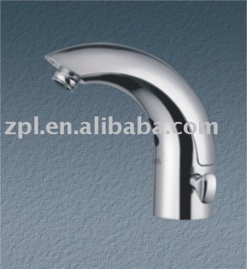 adjustable automatic faucet