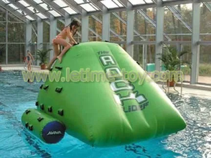 inflatable iceberg water toy
