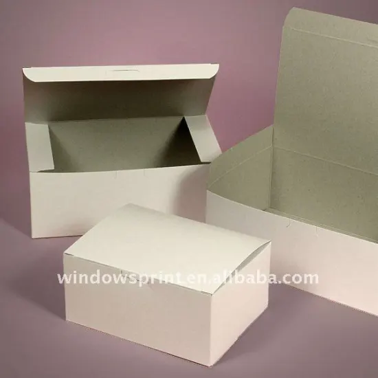 white cake & pastry box