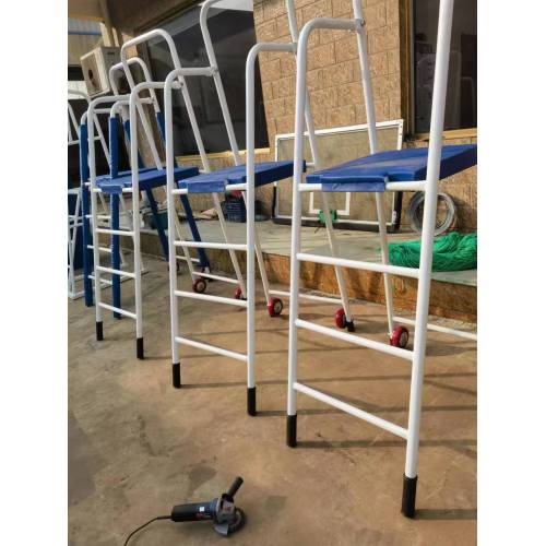 simple folded volley umpire chair
